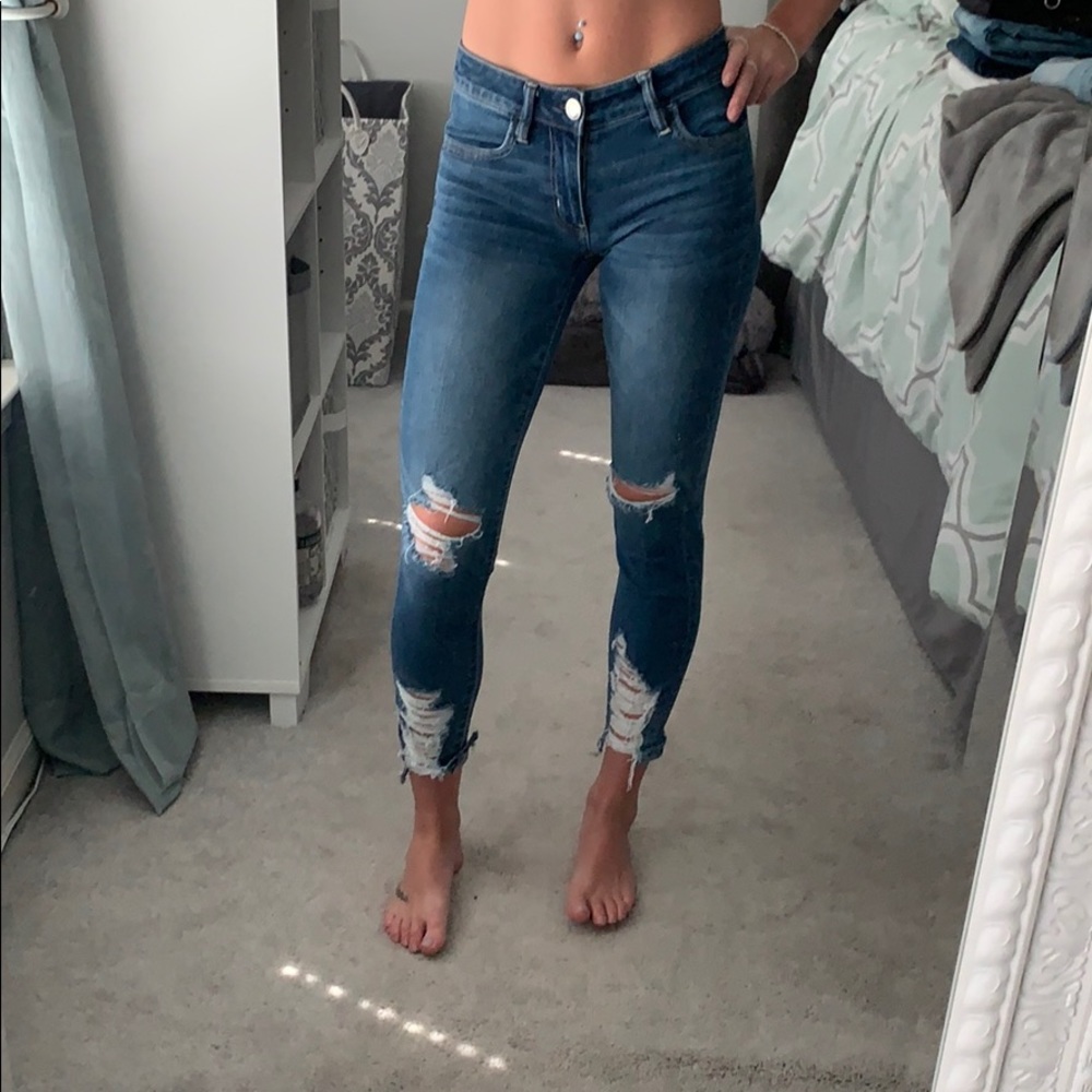American Eagle low rise jeans